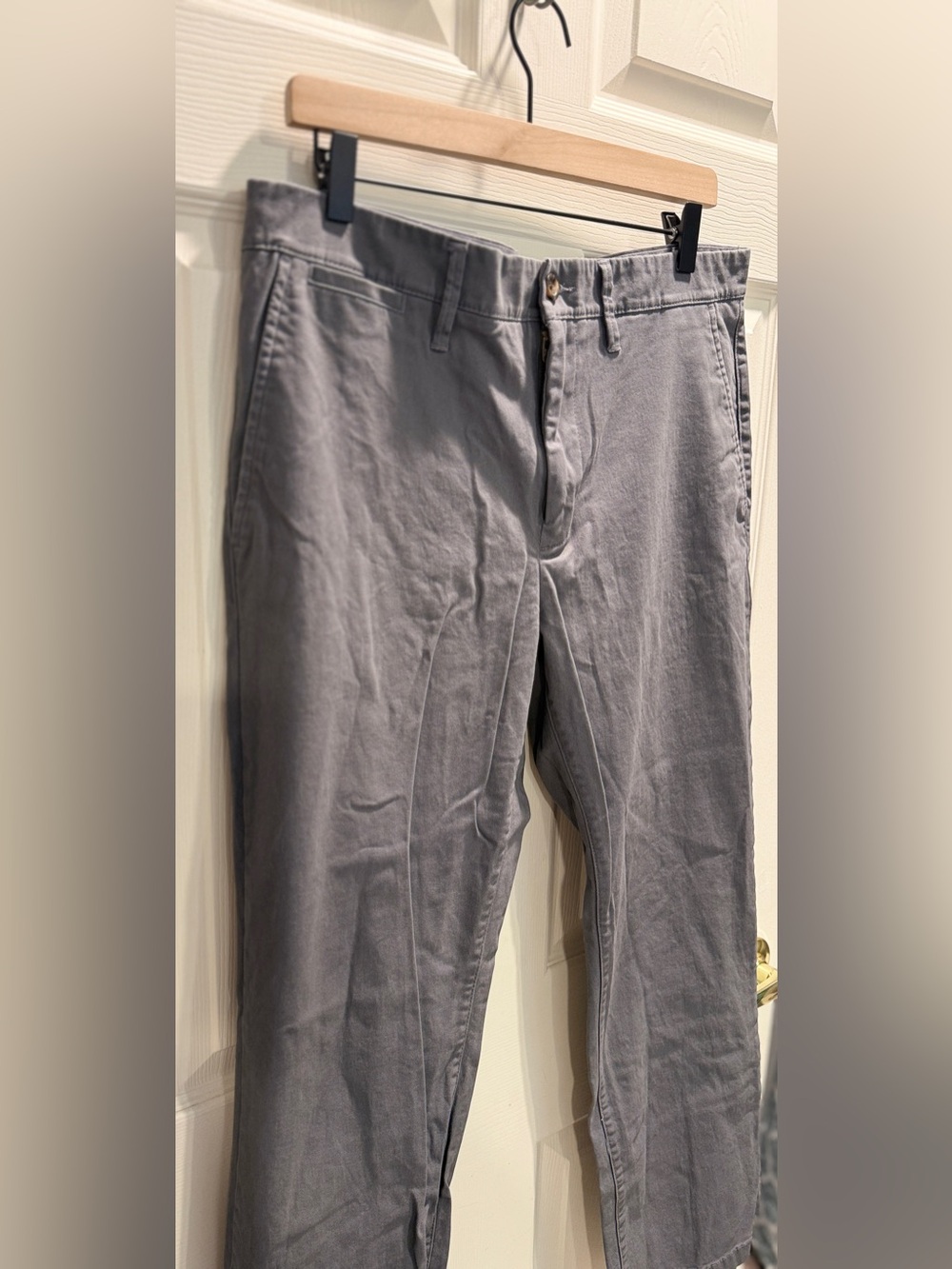 Men’s Goodfellow & Co Every Wear Chino Pants 34x30 Gray Classic Fit - Picture 5 of 10